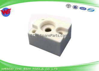 Base de cerámica Fanuc 0iB del tubo del bloque A290-8112-X689 del tubo de las piezas de EDM 26 x 20 x 17 milímetros