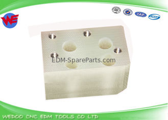 F304 A290-8021-X602 Material de la placa aislante del Fanuc EDM 51L*33W*29H