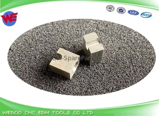 A290-8120-Z782 ELECTRÓDIO TENIDOR FANUC EDM piezas de repuesto 10*10*6mm