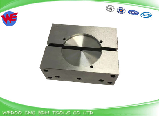 A290-8110-X721 Guía superior del EDM en el bloque de inyección Fanuc Pro indiviso 70*55*31T