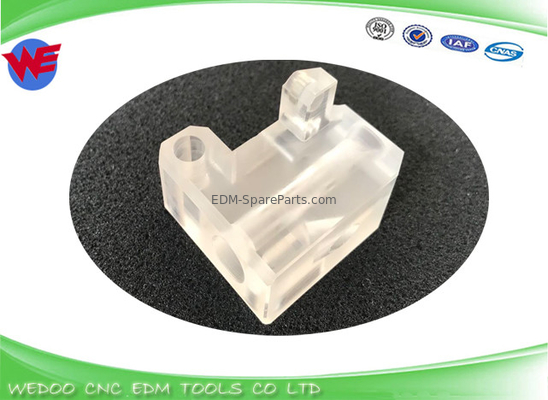 X056C804G51 DK13400 END PIPE HEAD Mitsubishi FA EDM piezas de desgaste guía superior del tubo