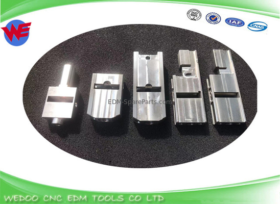3087882 3082521 ALN AQ AQ400 Bloque de deslizamiento para el bloque de die superior Soporte EDM Sodick