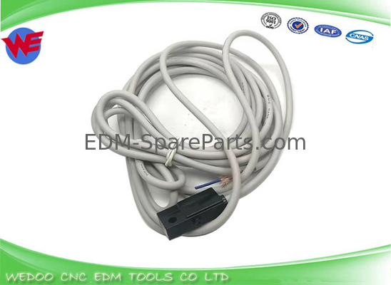 Sensor de interruptor AQ AD AG ALN EDM Sodick 2613825 SENSOR de interruptor guiado por cable