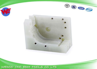 A290-8110-Y761 A290-8110-Z761 Fanuc F310 Placa aislante Base de guía inferior a-C
