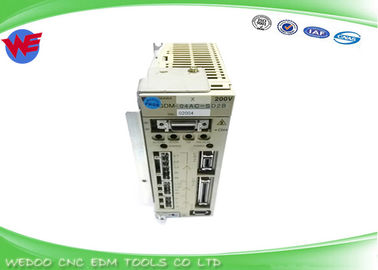 SGDM04ACSD2B AC Servo Driver Sodick EDM Reparación de piezas 200V 4 meses de garantía
