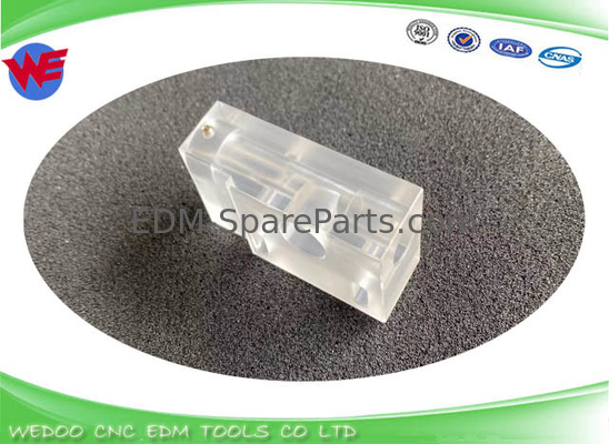 A290-8119-X393 Bloque de conducción de alambre de alimentación policarbonato 33.5*21*62 Para piezas de Fanuc EDM