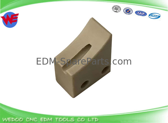 Fanuc A290-8119-X628 Base de guía de alambre de cerámica 14*18*8 tapa F para Alfa-1iE