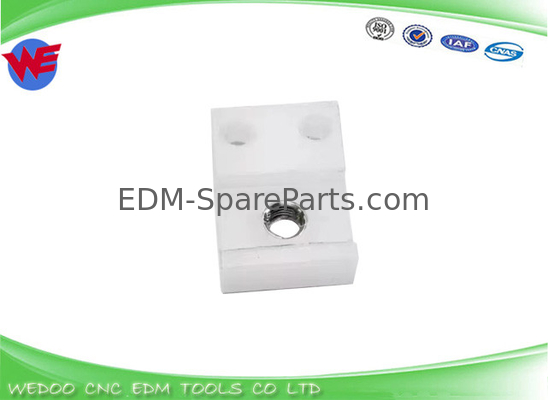 A290-8119-X692 Chuck 14*10*4.6MM Fanuc Wire EDM Finger AWT EDM Piezas de repuesto